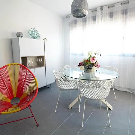 Rentitspain Oasis De Gym Y Balcon Appartement
