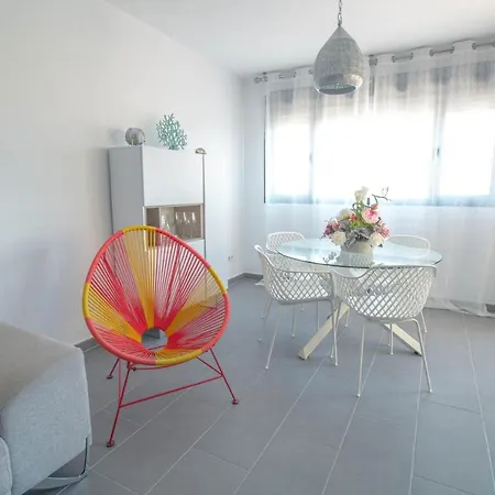 Rentitspain Oasis De Gym Y Balcon